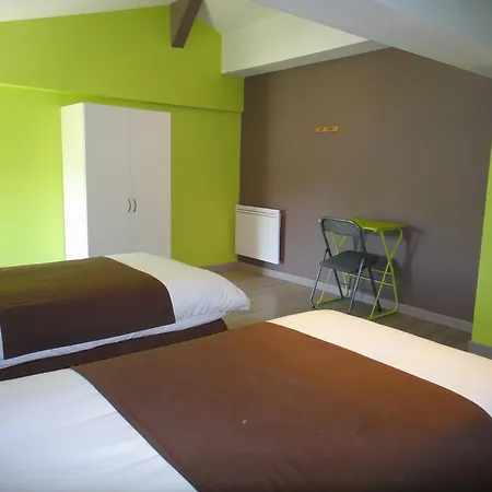 بيت للعطل Le Domaine Du Luth *
